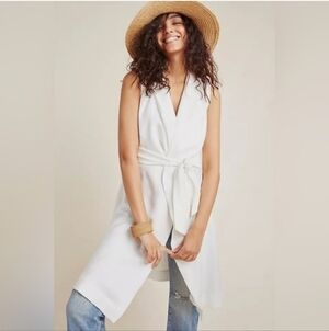 Anthropologie White Sleeveless Belted Longline Vest Contemporary Boho Western ML
